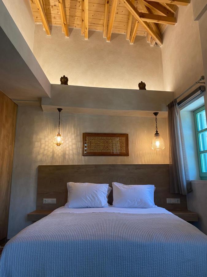 Aristi Boutique Stonehouse With Attic Appartement Buitenkant foto